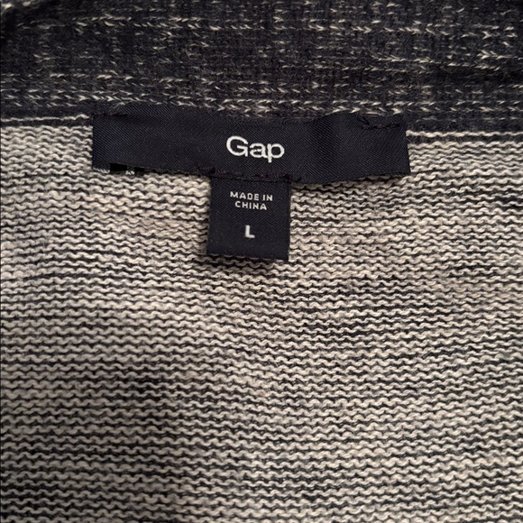 GAP cardigan - Picture 6 of 6